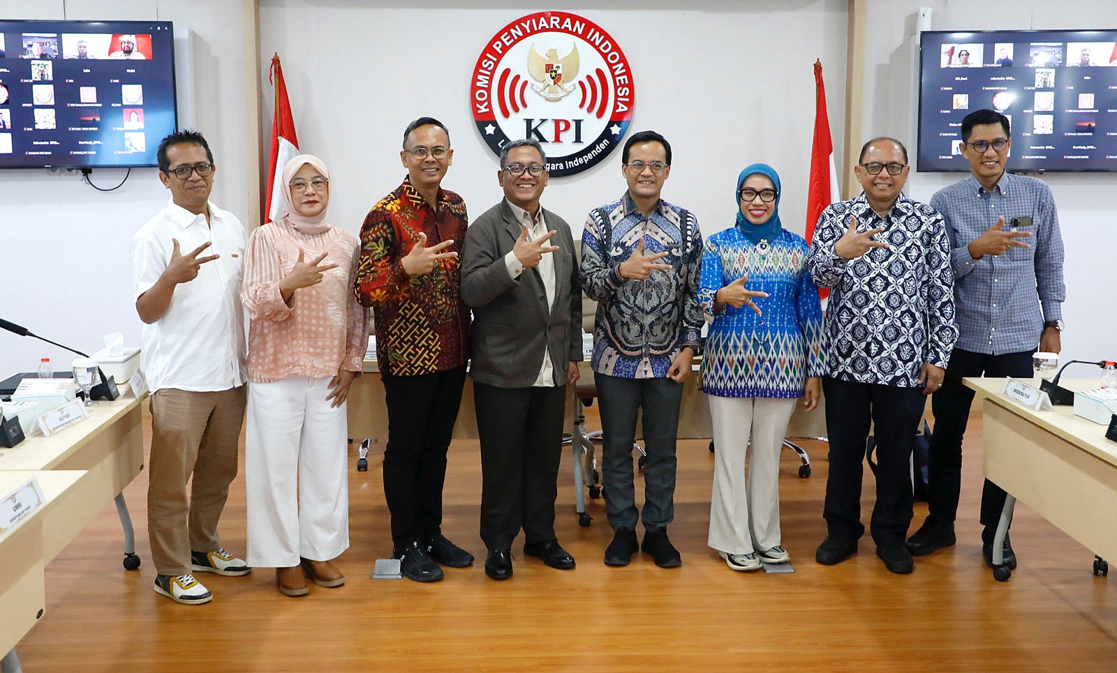 Literasi dan Adaptasi Teknologi: Rumusan Penting Peta Jalan Penyiaran Indonesia
