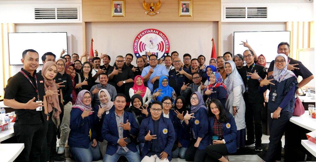 KPI Minta Pembenahan Kualitas, Infotainment Harus Bermanfaat Bagi Publik