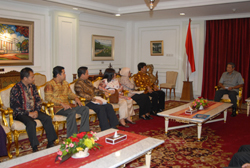 SBY: KPI Harus Pastikan Rakyat Mendapat Informasi yang Benar
